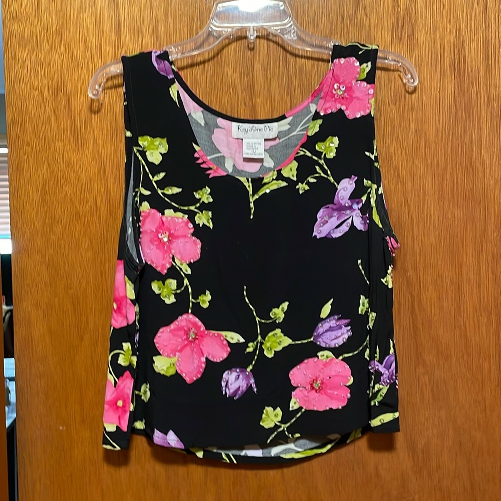 Key Lime Pie Black and Pink Floral Tank Top with Sequins and Beading Size Large